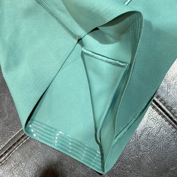 Nike Women's Universa Medium-Support High-Waisted 5" Biker Shorts - Picture 6 of 10